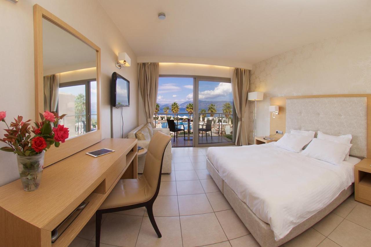 Ionian Emerald Resort Karavomylos Exteriör bild