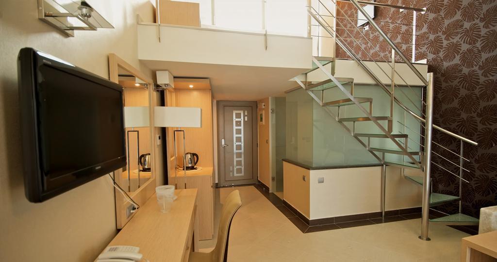 Ionian Emerald Resort Karavomylos Exteriör bild